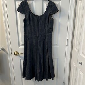 Talbots Vintage Denim Dress Scoop Neck Cap Sleeves Fit and Flare Linen Size 10